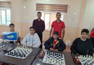 دانشآموزان گناوه ای در مسابقات استانی شطرنج درخشیدند