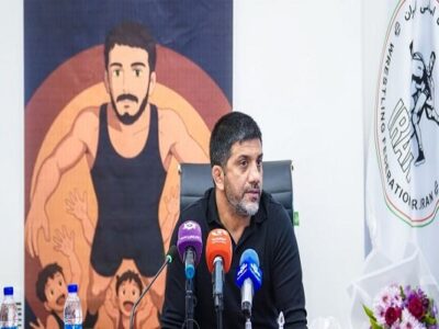 دبیر: کار باطل السحر است و به جای حرف زدن باید عمل کنیم