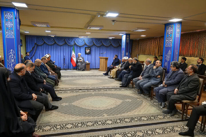 مطهریاصل: حل مسائل حقوقی نیازمند نگاه بلندمدت و غیرسیاسی است