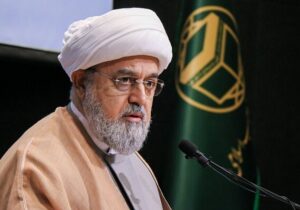 شیعهسازی پروژه جمهوری اسلامی نیست؛ سنیسازی هم نباید پروژه کشوری باشد