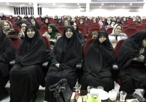 رنجبران: اسلام با معرفی حضرت زهرا(س) جایگاه زن را به اوج کرامت رساند