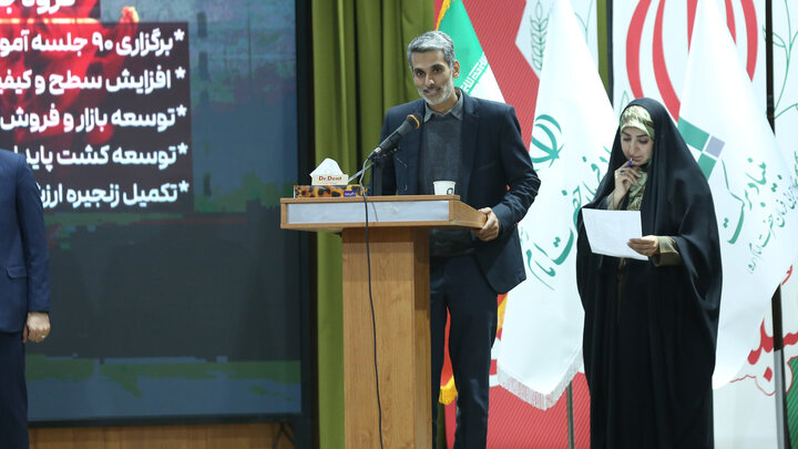 قرارگاه جهادی علمدار ۱۵ مسکن محرومان ساخت؛ دریافت نشان ملی برکت