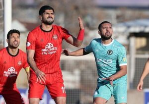 تساوی تراکتور و پیکان در نیمه اول