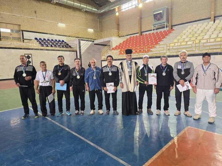 محمدرضا برادران در جمع ۱۴ سالمند برتر مسابقات کشوری قرار گرفت