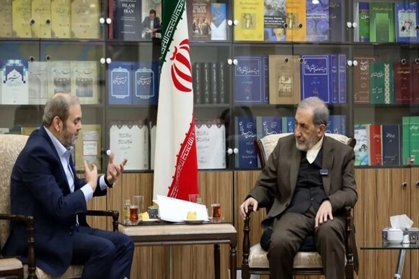 صفی‌الدین: حزب‌الله قوی‌تر از همیشه است و سلاحش را زمین نخواهد گذاشت