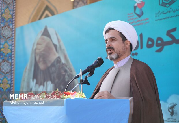 مراسم ملی تجلیل از مادران و همسران شهدا در گچساران