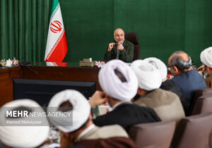 دیدار رئیس و اعضای هیئت علمی مرکز تحقیقات اسلامی مجلس با رئیس مجلس