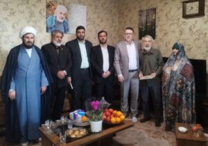 دیدار جانشین سازمان بسیج هنرمندان کشور با هنرمند پیشکسوت عکاسی قزوین