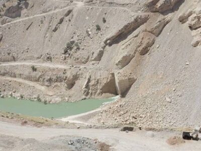 توقف ساخت سد ماندگان در دامنه کوه دنا