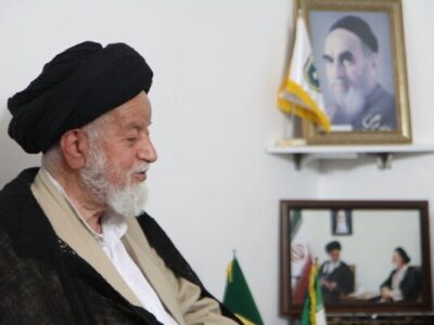 وداع مردم سمنان با پدر معنوی‌شان