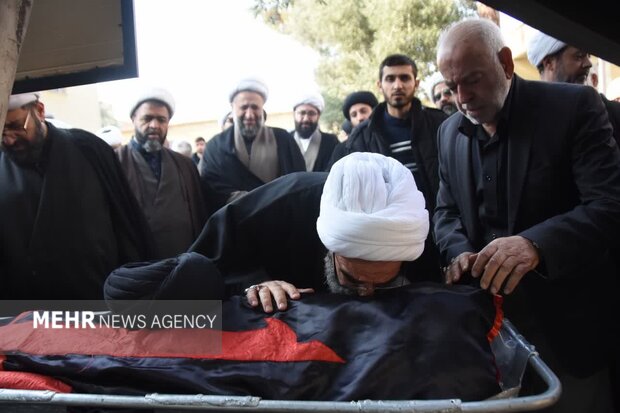 وداع استان سمنان با آیت الله شاهچراغی