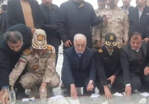 ادای احترام وزیر کشور به مقام شهدای گرگان