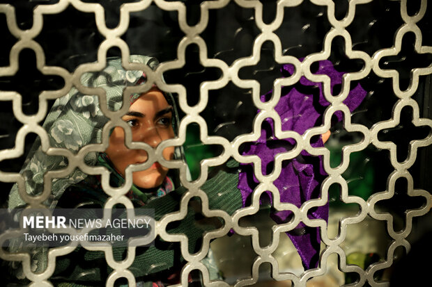 غبارروبی امامزاده زبیده خاتون همدان