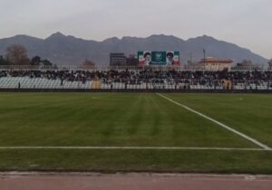 حال و هوای ورزشگاه تختی خرمآباد ۳ ساعت مانده به بازی با استقلال