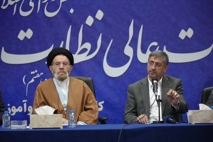 استاندار لرستان: انتخاب افراد شایسته در شوراها نقش کلیدی در توسعه دارد