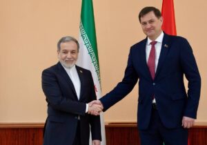 ابراز خشنودی وزرای خارجه ایران وبلاروس از روند رو به رشد روابط دوکشور