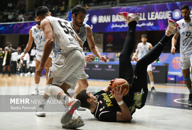 اولین شکست تیم استقلال