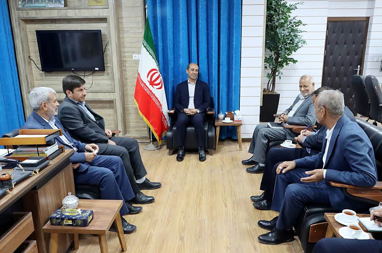 فرماندار دشتی: اتکا به مردم رمز ماندگاری انقلاب است