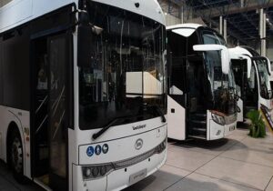 گروه بهمن با اتوبوس‌های شهری اسنا به نمایشگاه مشهد می‌رود