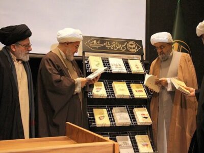 رونمایی از ۱۲ عنوان کتاب پژوهشگاه مطالعات تقریبی در هفته پژوهش