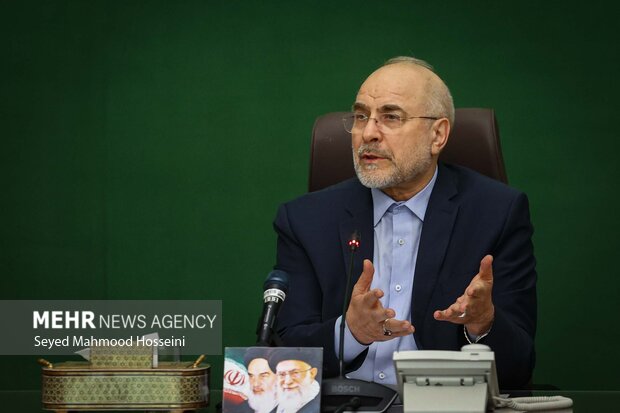 دیدار وزیر علوم و روسای دانشگاه های سراسر کشور با  رئیس مجلس شورای اسلامی