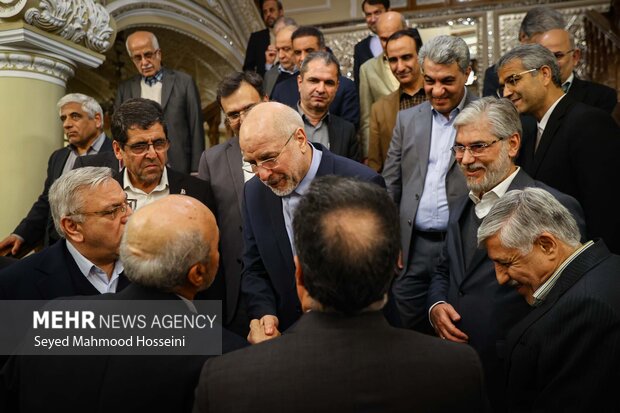 دیدار وزیر علوم و روسای دانشگاه های سراسر کشور با  رئیس مجلس شورای اسلامی