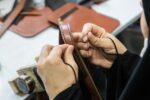 فعالیت ۲۸۳ هنرمند در عرصه چرم دستدوز خراسان جنوبی