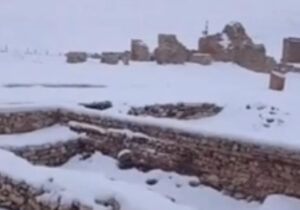 تصاویری از بارش برف در تکاب و چالدران