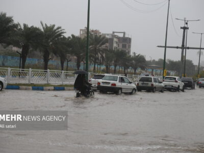 ورود سیل به نانوایی جاسک