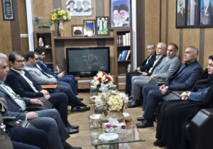 فرماندار گناوه: توسعه و ساماندهی حوزه‌های اقتصادی و تجارت دنبال شود