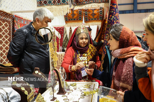 افتتاح جشنواره اقوام و ملل در گرگان