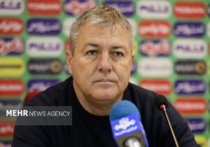 اسکوچیچ: تراکتور عطش پیروزی دارد/ حضور هواداران مهمتر از چمن است