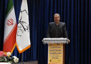 رستمی:توسعه واقعی با تکیه بر علم و فناوری امکانپذیر است