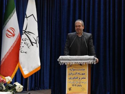 رستمی:توسعه واقعی با تکیه بر علم و فناوری امکانپذیر است