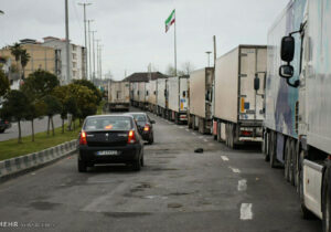 ازدحام ناوگان ترانزیت در پایانه بار آستارا