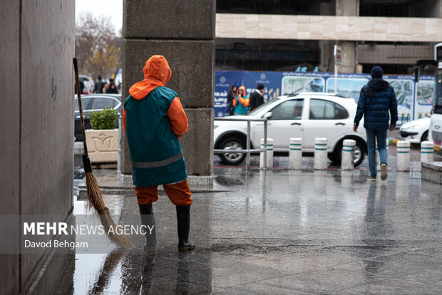 بارش باران در مشهد
