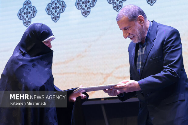 بزرگداشت سرداران و ۴۵۰ شهید تدارکات و پشتیبانی سپاه حضرت محمد رسول‌الله (ص)