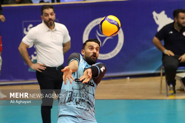 لیگ برتر والیبال شهرداری ارومیه و طبیعت اسلامشهر