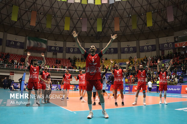 لیگ برتر والیبال شهرداری ارومیه و طبیعت اسلامشهر