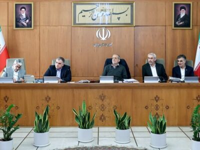 تاکید پزشکیان بر تسریع در اجرای قرارداد توسعه میدان نفتی آزادگان