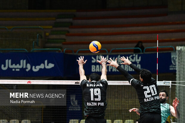 لیگ برتر والیبال - پیکان و رازین پلیمر