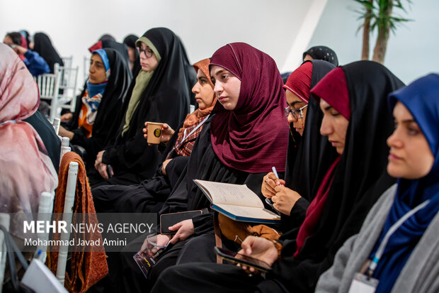 رویداد هنری «ایران، مهرجاودان»