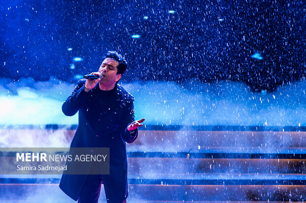 آیین تجلیل از افتخار آفرینان علمی ایران اسلامی