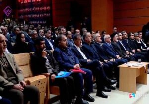 دیدار فرهیختگان با پزشکیان؛ از انتقاد تا امید برای اقدام‌های عملی