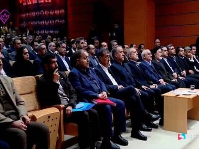 دیدار فرهیختگان با پزشکیان؛ از انتقاد تا امید برای اقدامهای عملی