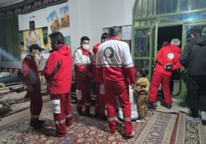 اسکان اضطراری ۲۴۰ مسافر در محور بردسکن سبزوار