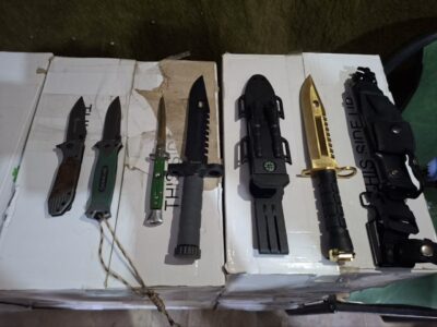 کشف محموله ۹ میلیاردی تیغه چاقوی قاچاق در قروه