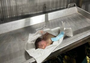 شهادت نوزاد یک ماهه در نوار غزه به‌علت سرمای شدید+ عکس