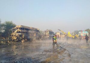 تصادف چند وسیله نقلیه در شمال هند با ۱۵ کشته