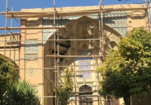 مرمت مقرنسهای فروریخته حافظیه شیراز آغاز شد